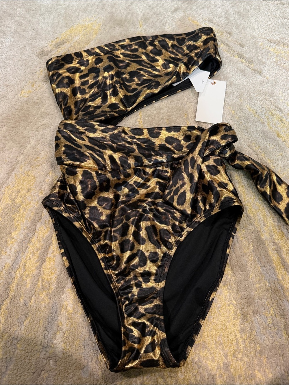 Good American Bali Strapless One Piece Swimsuit Leopard Print XS NWT Cutout Side - Picture 5 of 9